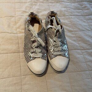 Ron White Silver Mettalic Runners